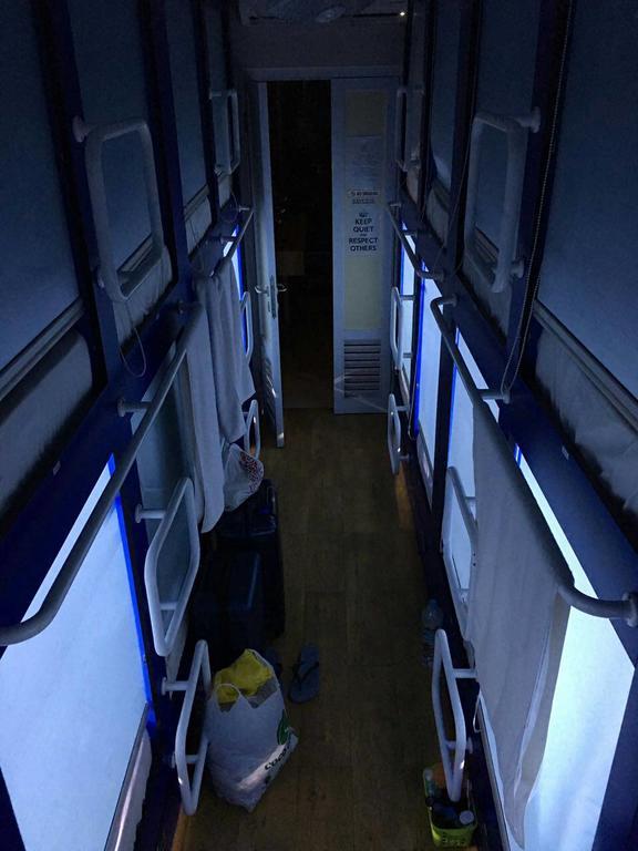 Qb Sleep Capsule Hotel Kuta Lombok Extérieur photo