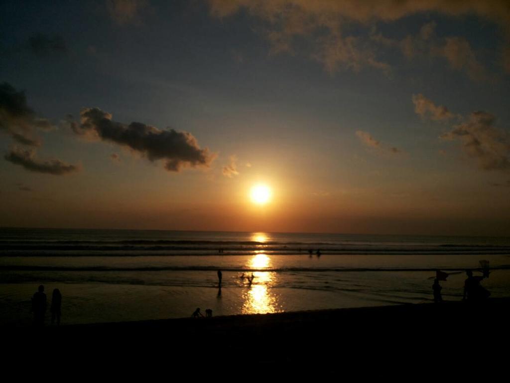 Qb Sleep Capsule Hotel Kuta Lombok Extérieur photo