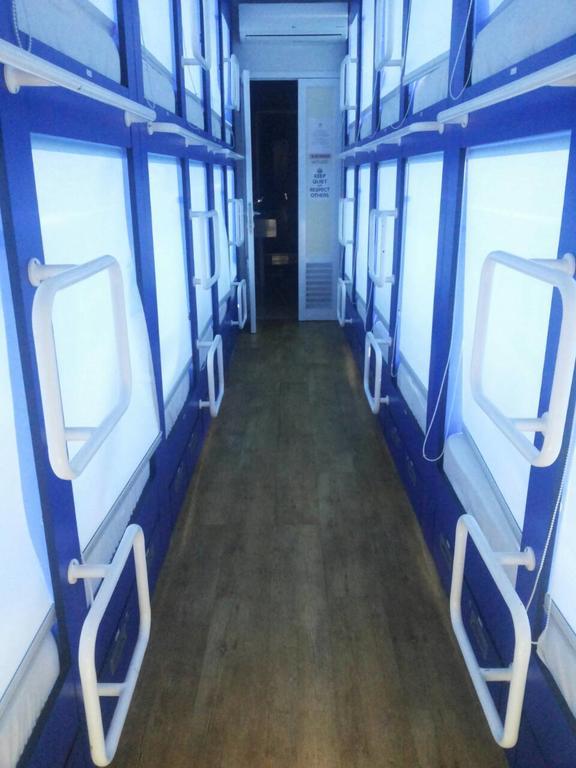Qb Sleep Capsule Hotel Kuta Lombok Extérieur photo