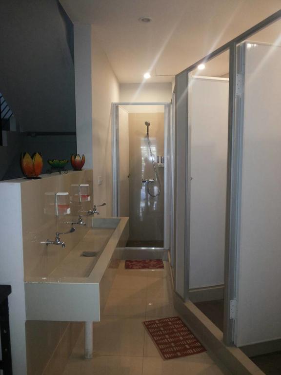 Qb Sleep Capsule Hotel Kuta Lombok Extérieur photo